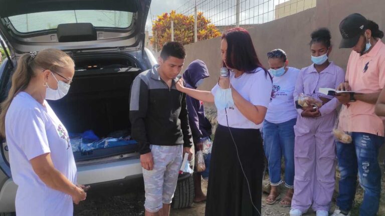Actividad en el hospital del Ministerio de Salud de General Villamil Playas-12