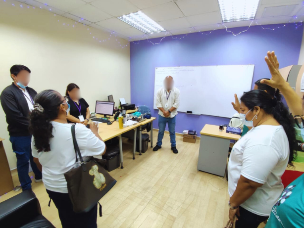 Cierre de Año en Servicio y Oración - 7