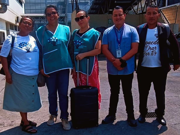 Jornada de Oración en el Hospital de Niños Icaza Bustamante - 1